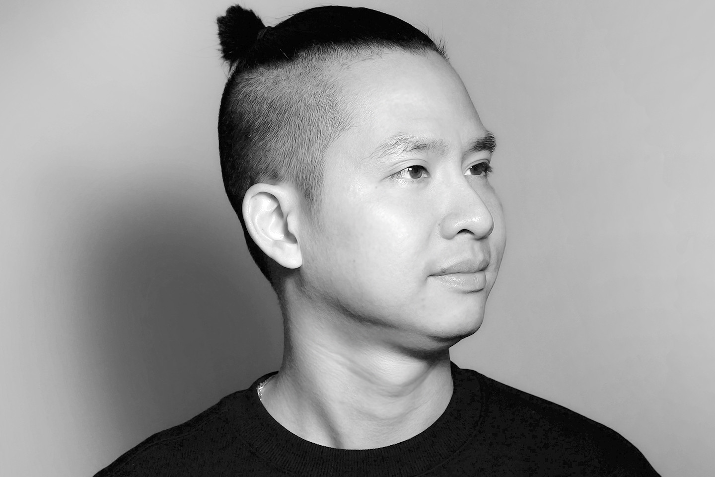 Yibin Feng